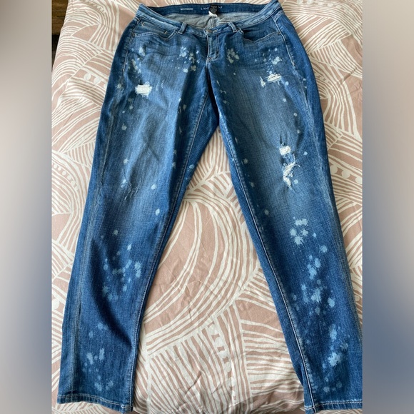Lane Bryant Boyfriend Distressed Bleached Spots Women's size 14 Blue Denim Jeans - Picture 2 of 4
